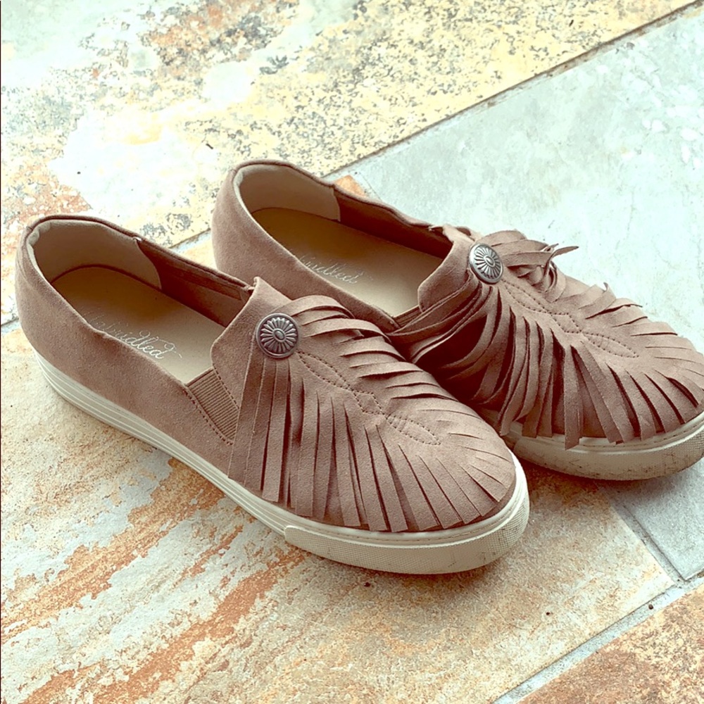 Ariat slip ons